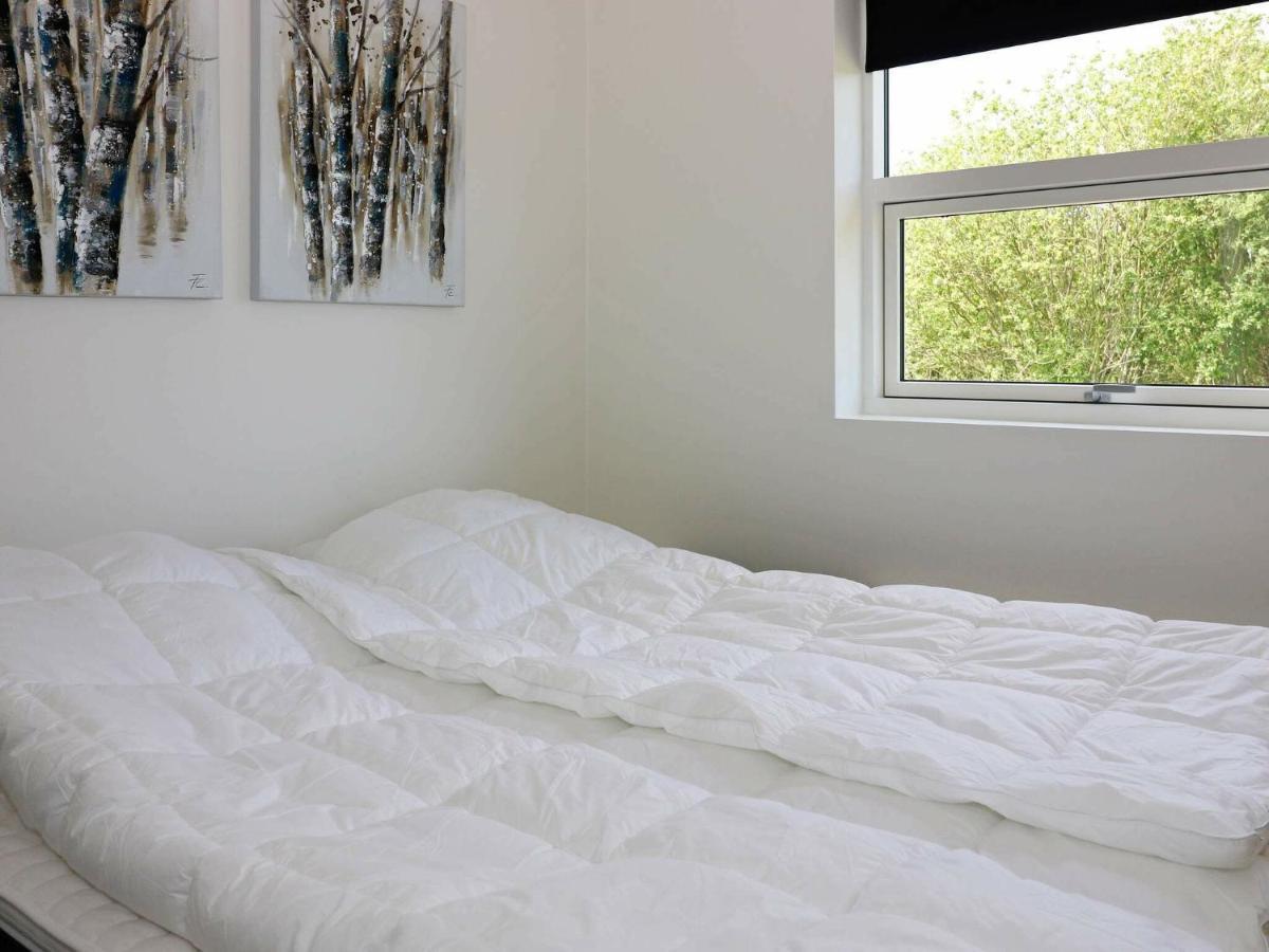 8 Person Holiday Home In Hadsund Esterno foto