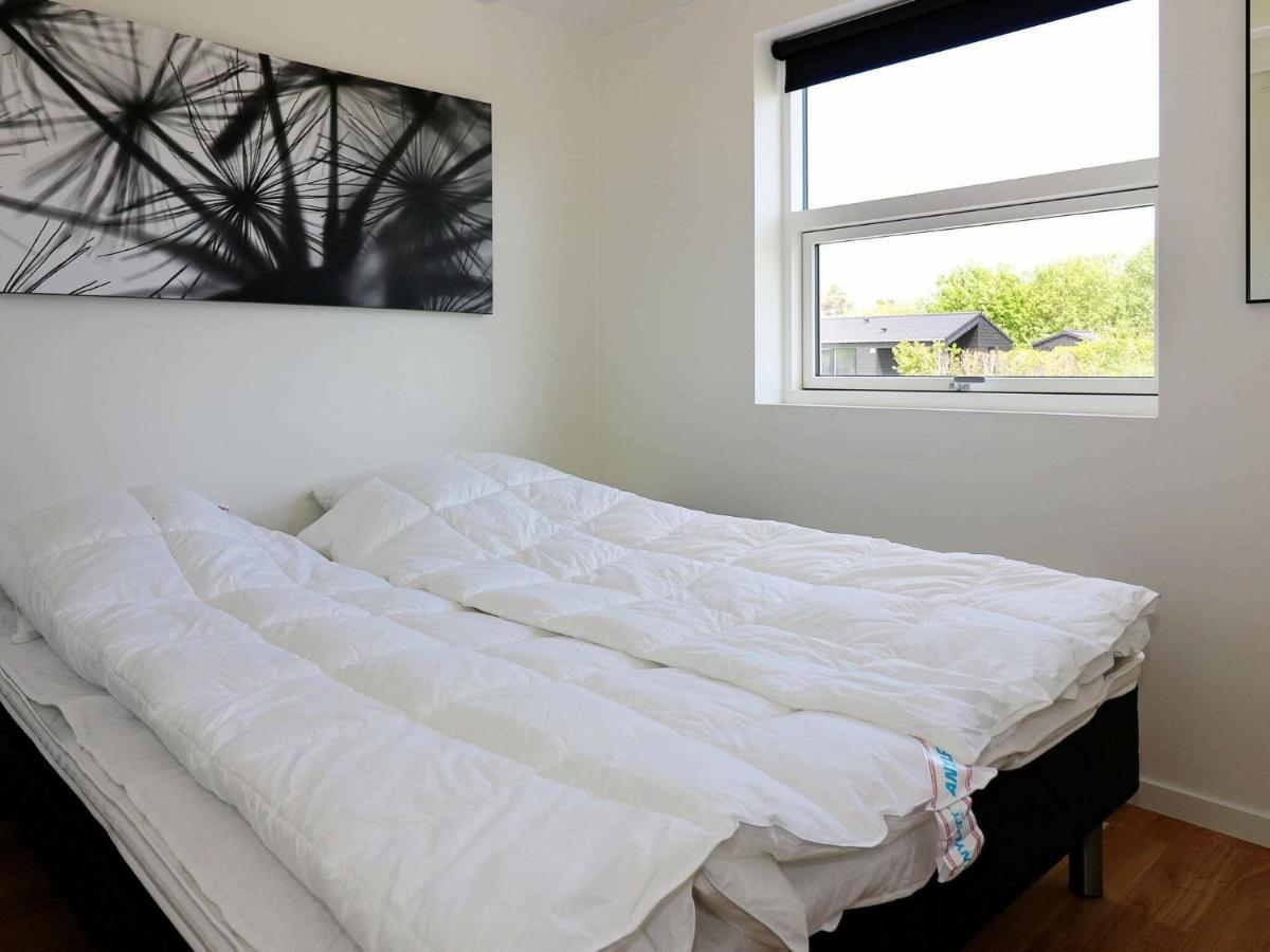 8 Person Holiday Home In Hadsund Esterno foto