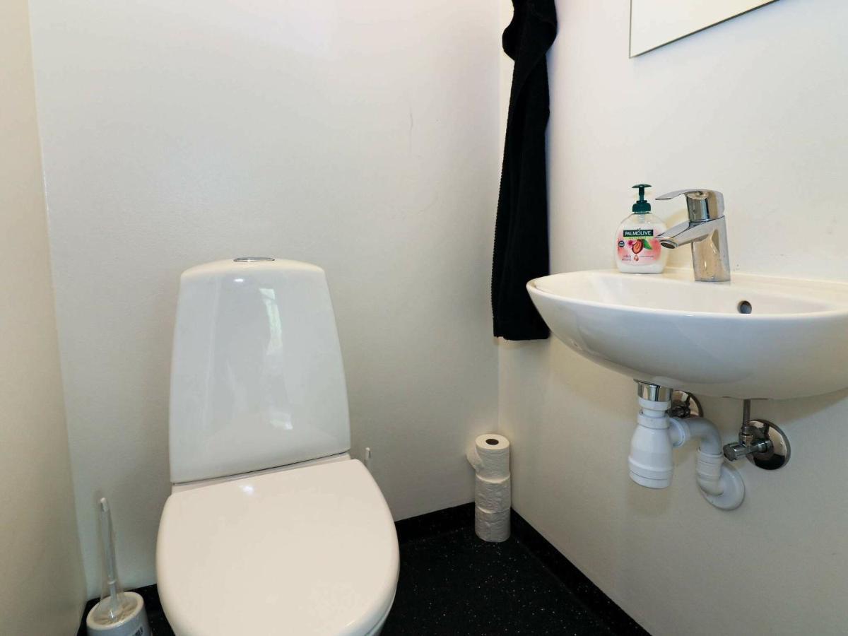 8 Person Holiday Home In Hadsund Esterno foto