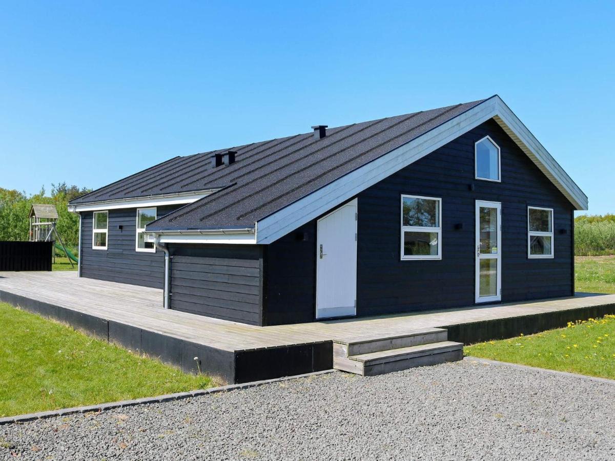 8 Person Holiday Home In Hadsund Esterno foto