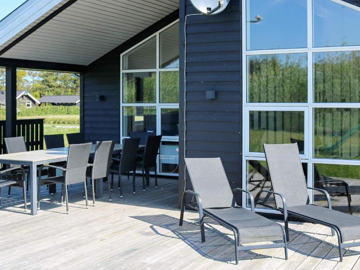 8 Person Holiday Home In Hadsund Esterno foto