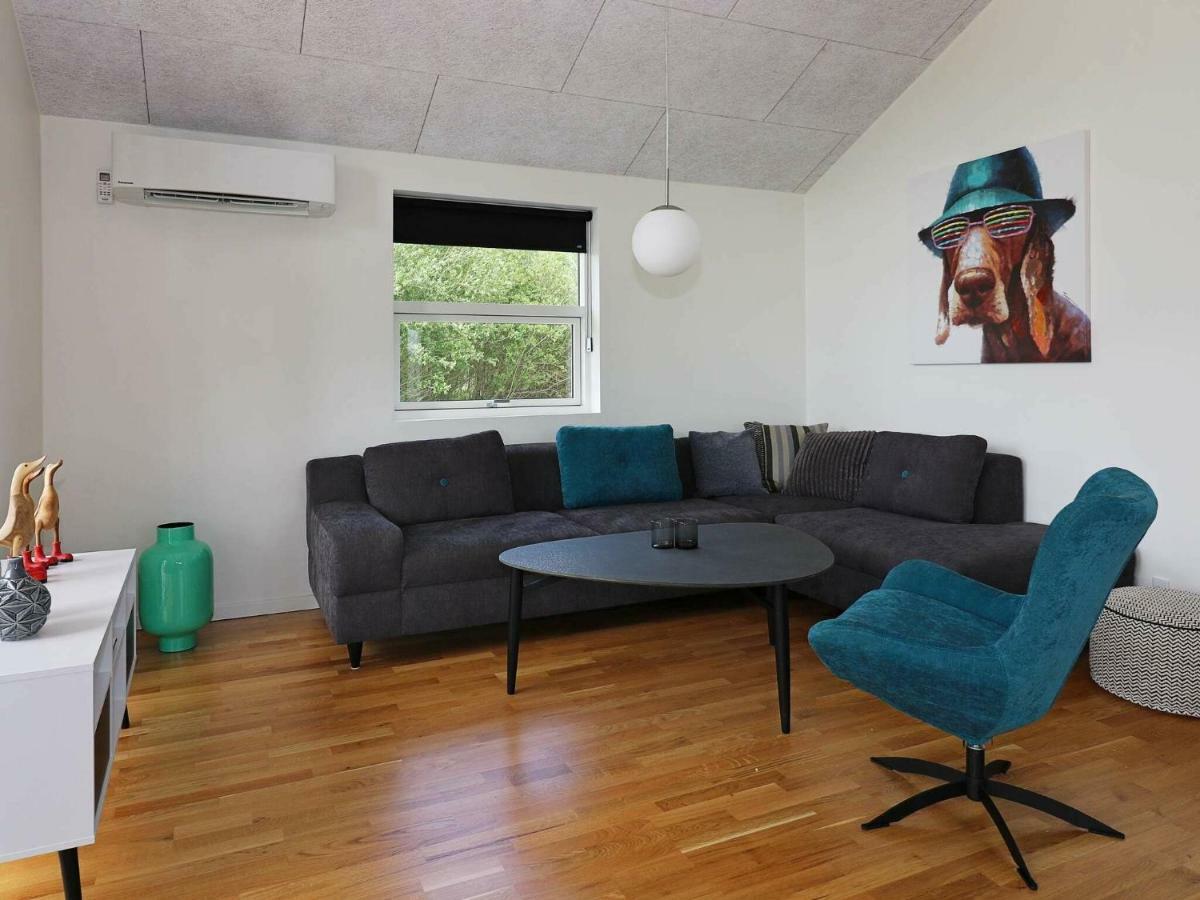 8 Person Holiday Home In Hadsund Esterno foto